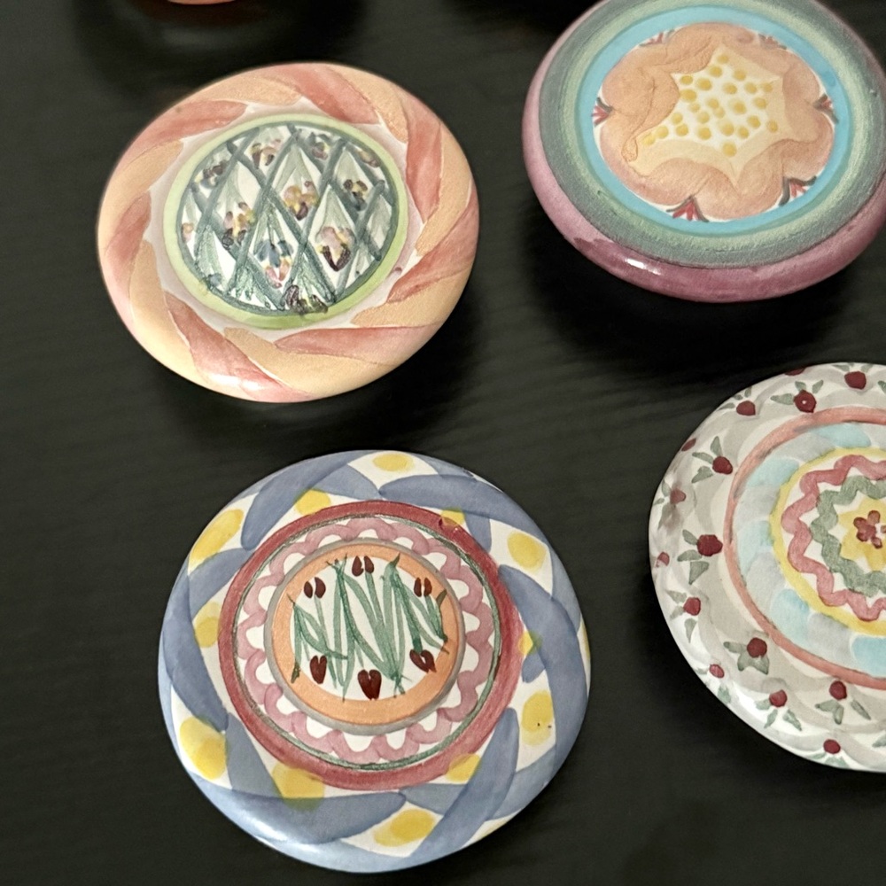 MacKenzie Childs Drawer Pulls Lot of 9 - Picture 10 of 13